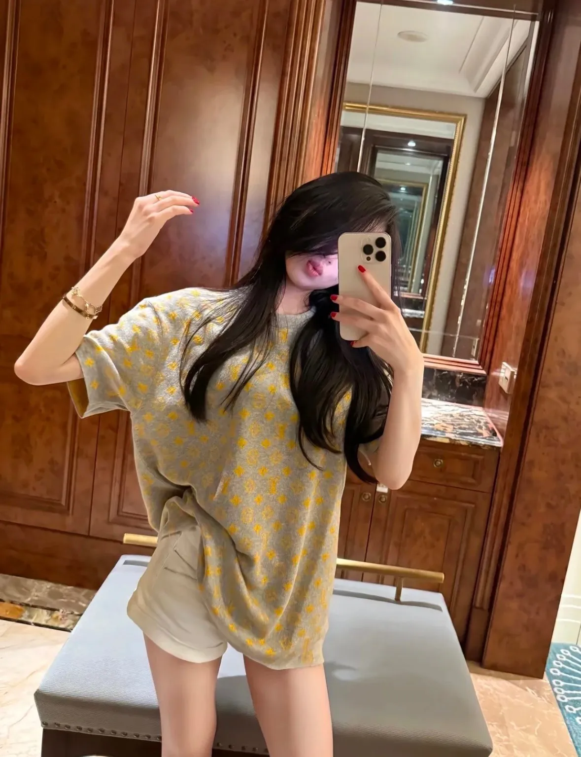 Louis Vuitton/